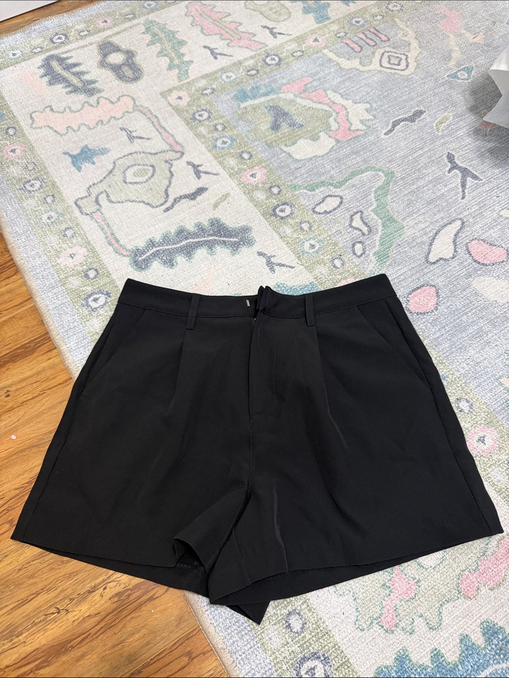 Women's Black Tailored High-Rise Skort